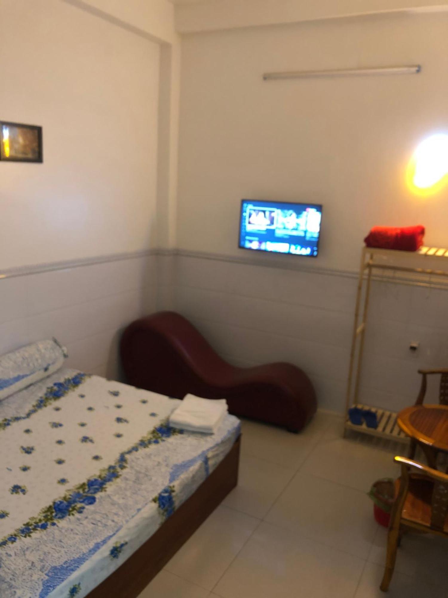 Nha Nghi Van Anh Ap Rach Meo Exteriör bild
